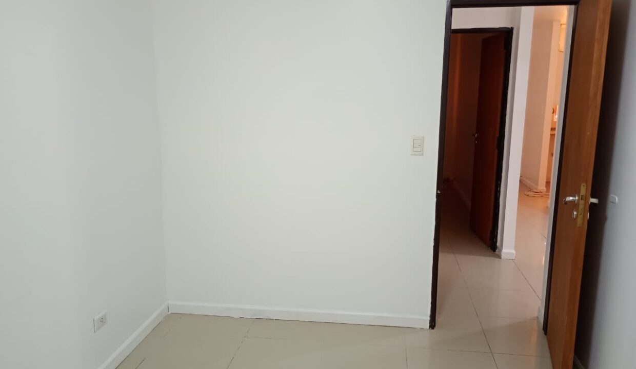WhatsApp Image 2025-05-27 at 12.58.23 (1)