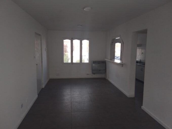 🟡ALQUILER – DEPARTAMENTO – CHACRA II OESTE📍